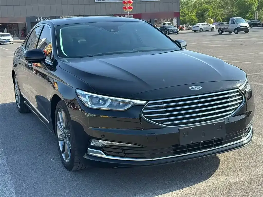Ford Taurus 2021 из CN, фото 9