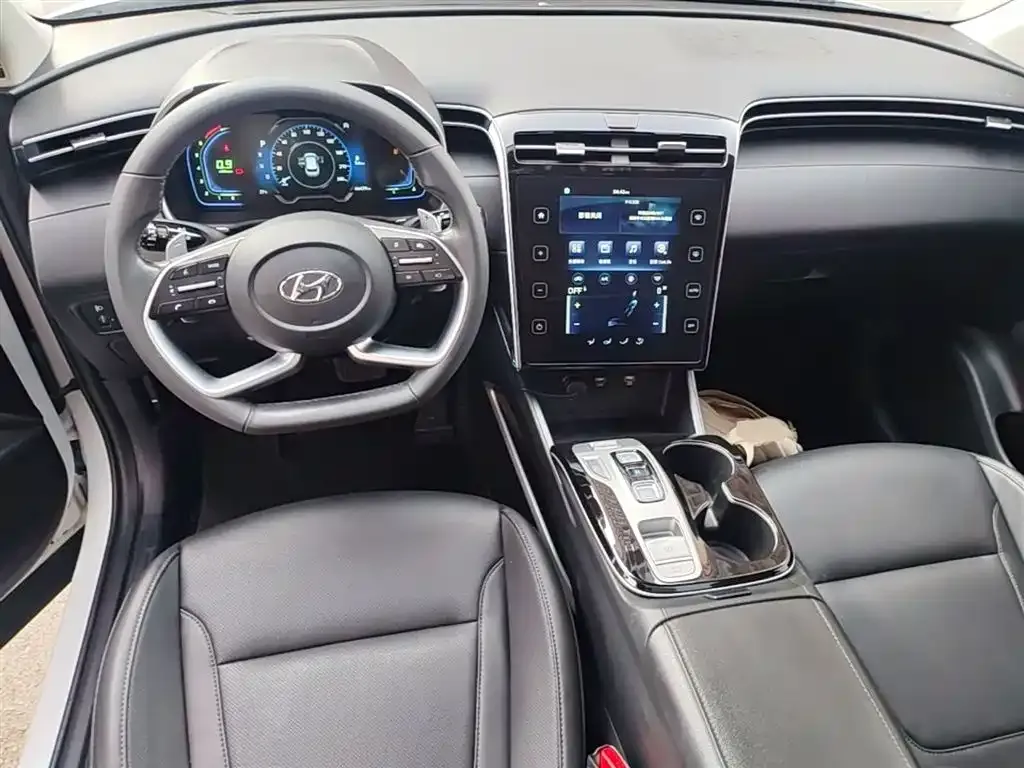 Hyundai Tucson 2023 из CN, фото 3