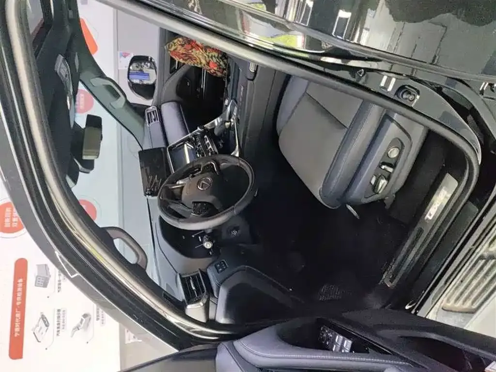 Lexus LX 2025 из CN, фото 4