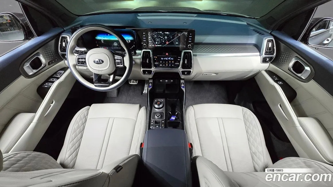 Kia Sorento — фото 9