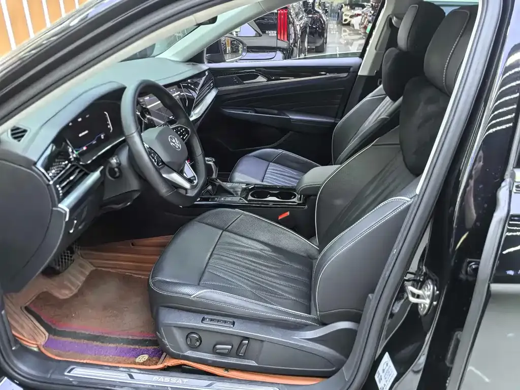 Volkswagen Passat — фото 6
