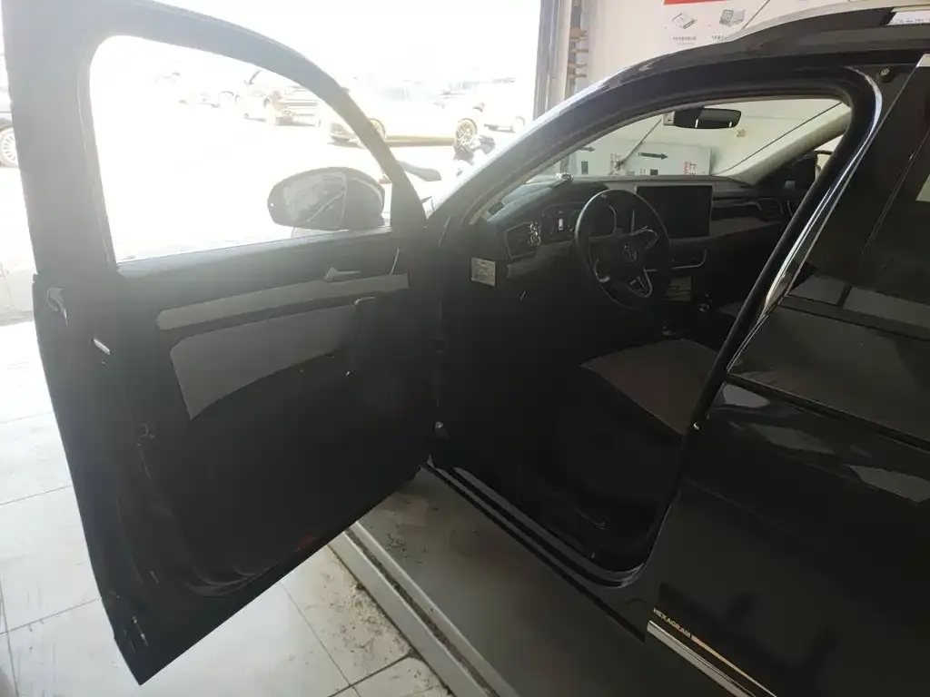 Volkswagen Tayron 2022 из CN, фото 8