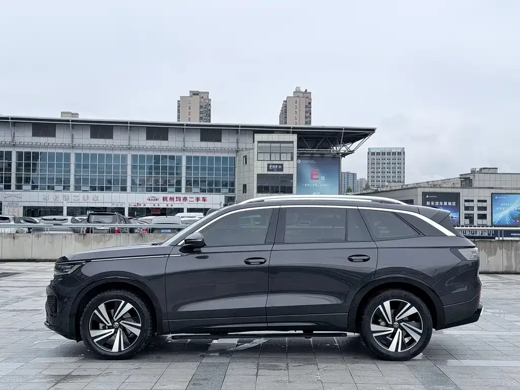 Volkswagen Tavendor 2023 из CN, фото 5