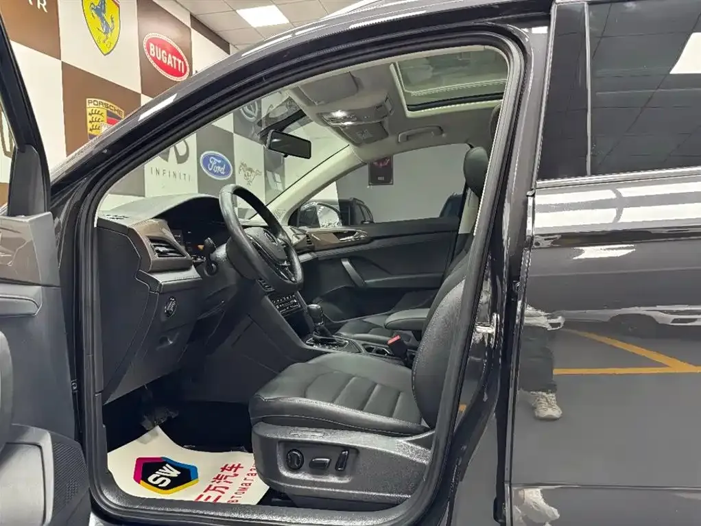 Volkswagen Tharu 2022 из CN, фото 10