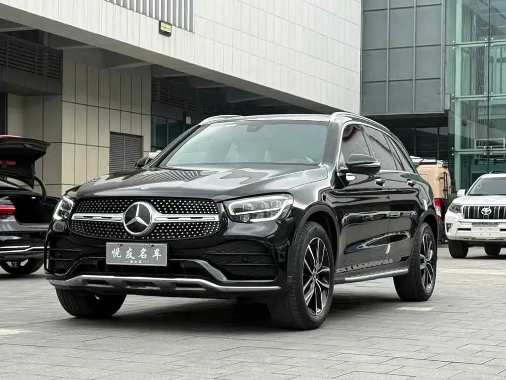 Mercedes-Benz GLC — фото 1