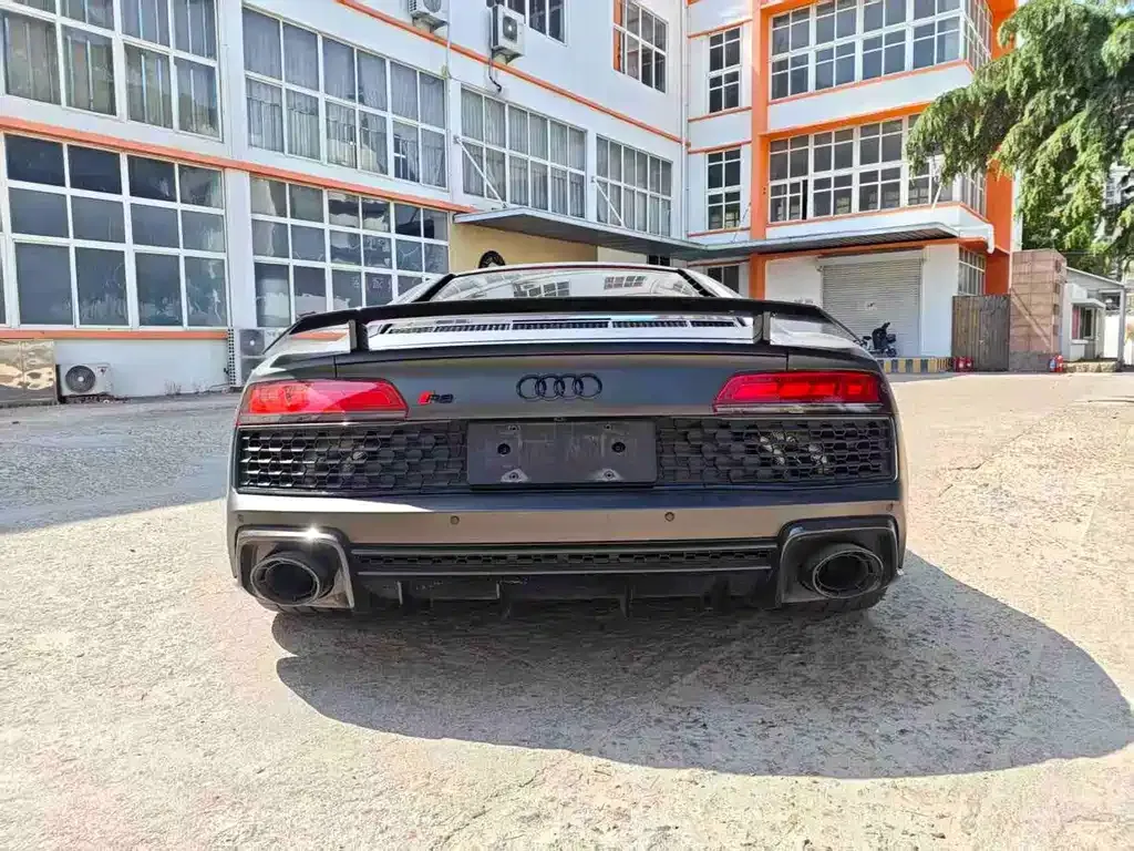 Audi R8 2021 из CN, фото 10