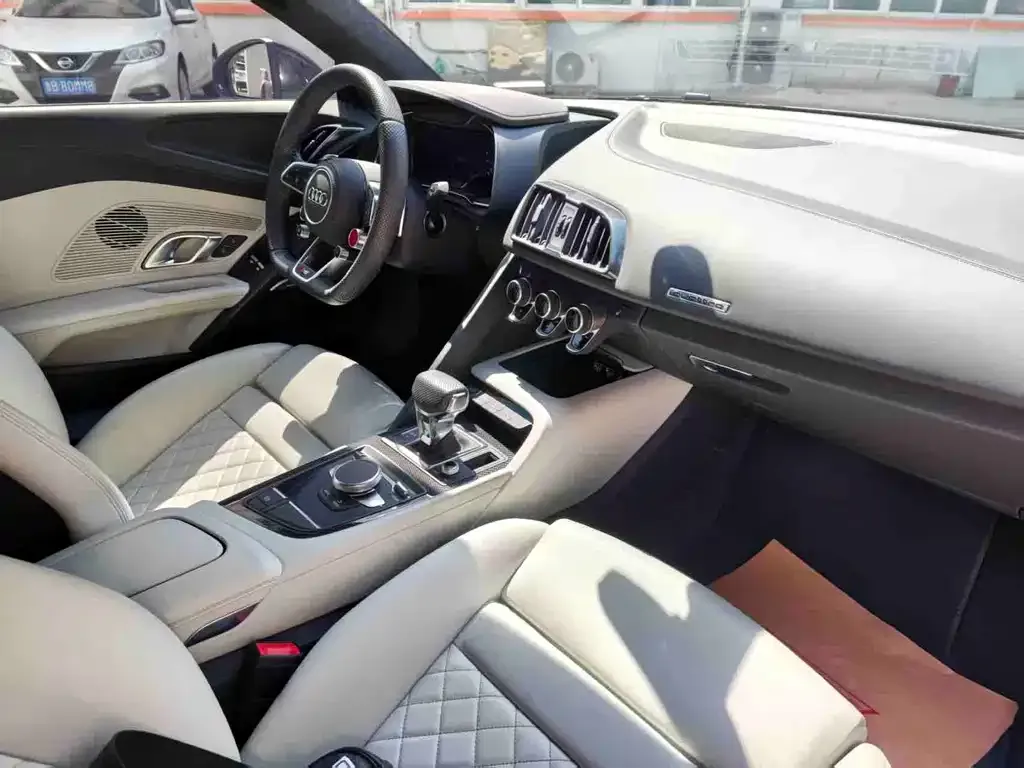 Audi R8 2021 из CN, фото 5