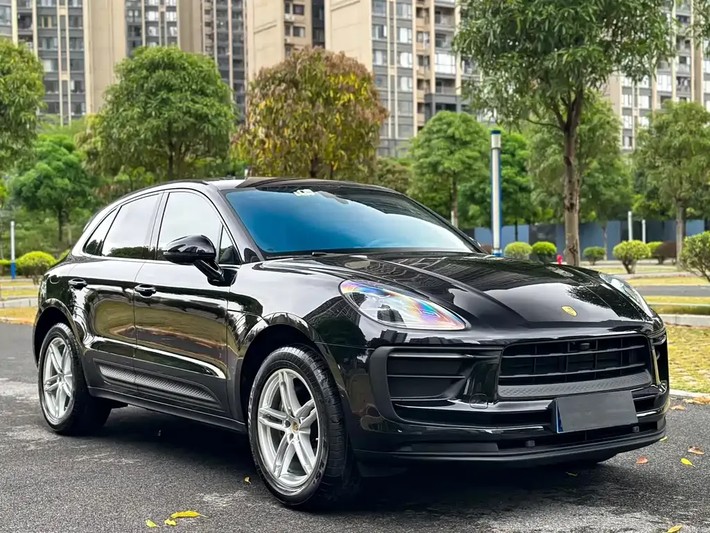 Porsche Macan — фото 10