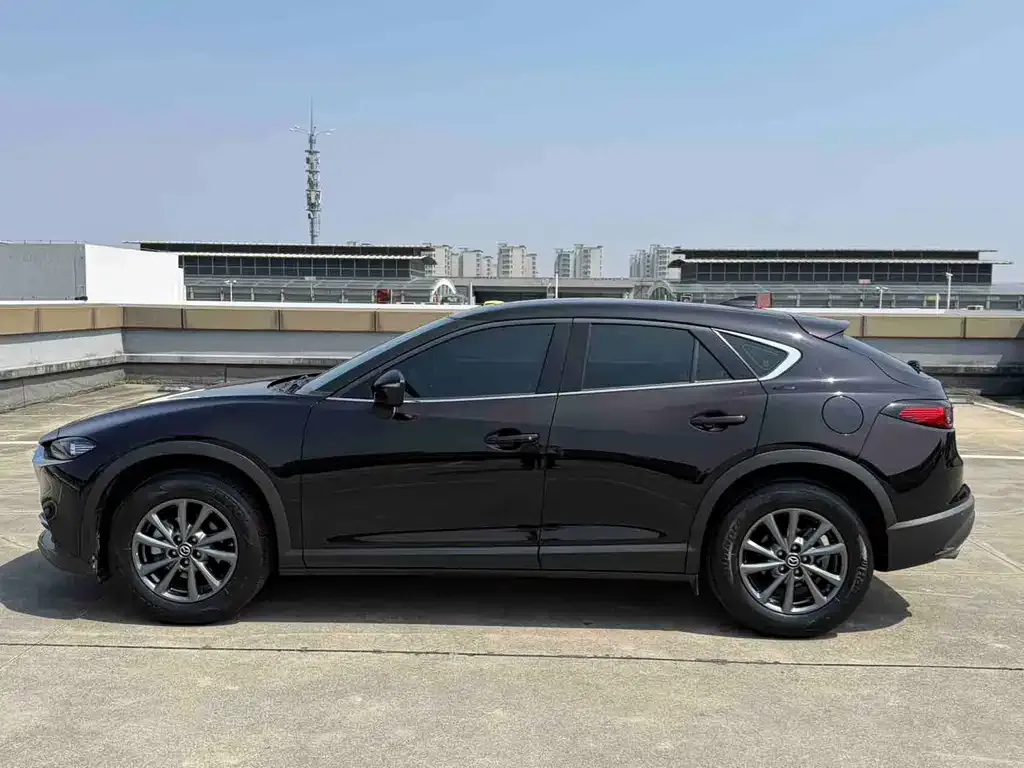 Mazda CX-4 — фото 9