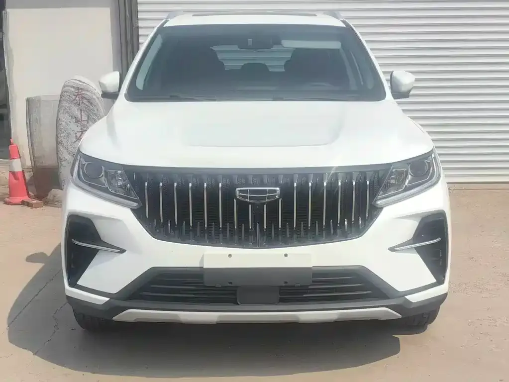 Geely Vision X6 — фото 10