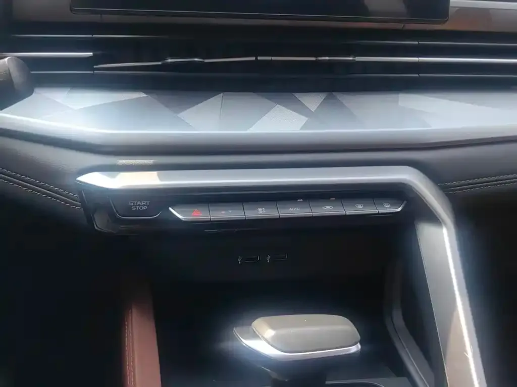 Geely Vision X6 — фото 2