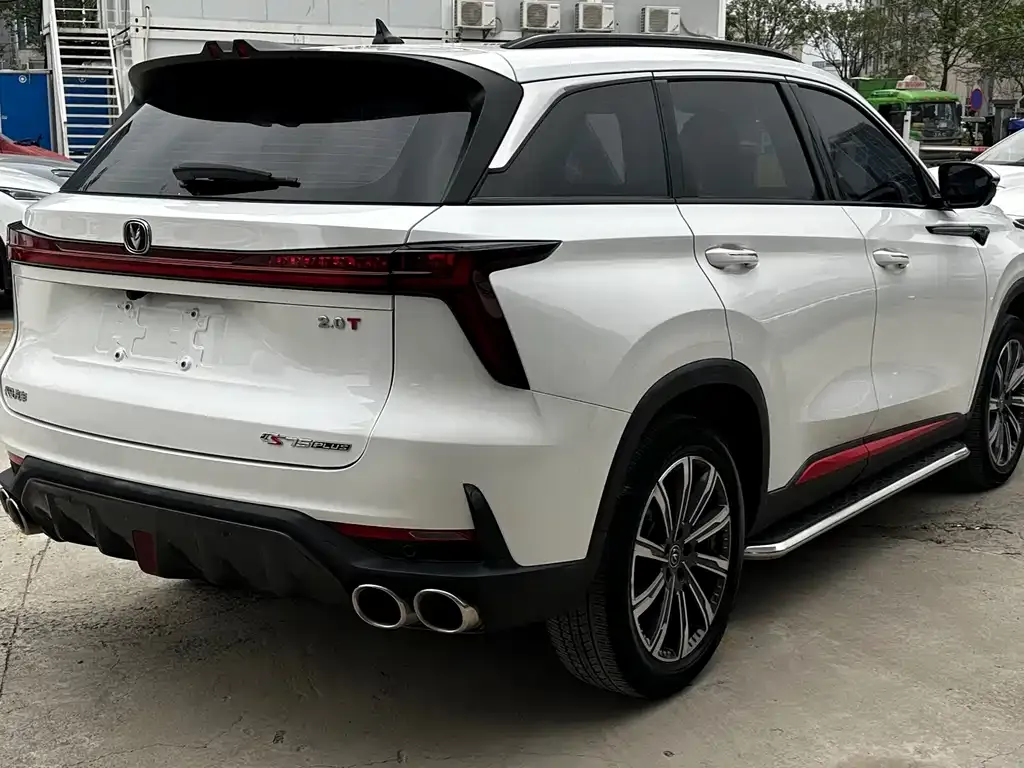Changan CS75PLUS — фото 3