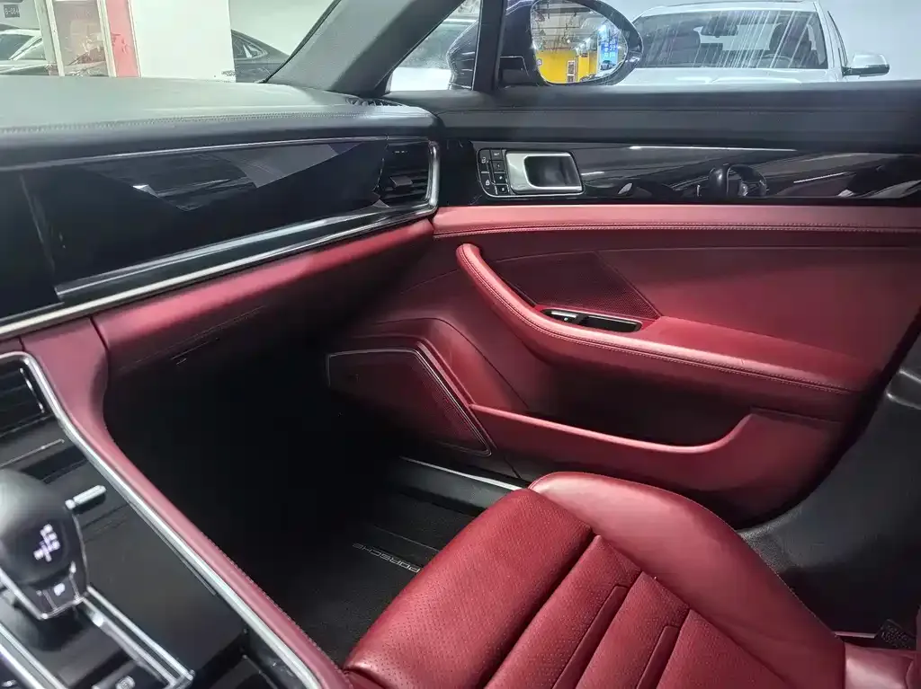 Porsche Panamera 2021 из CN, фото 2
