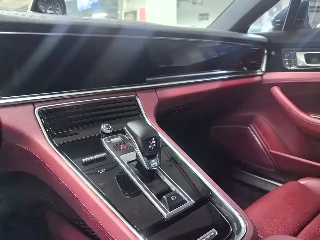 Porsche Panamera 2021 из CN, фото 5