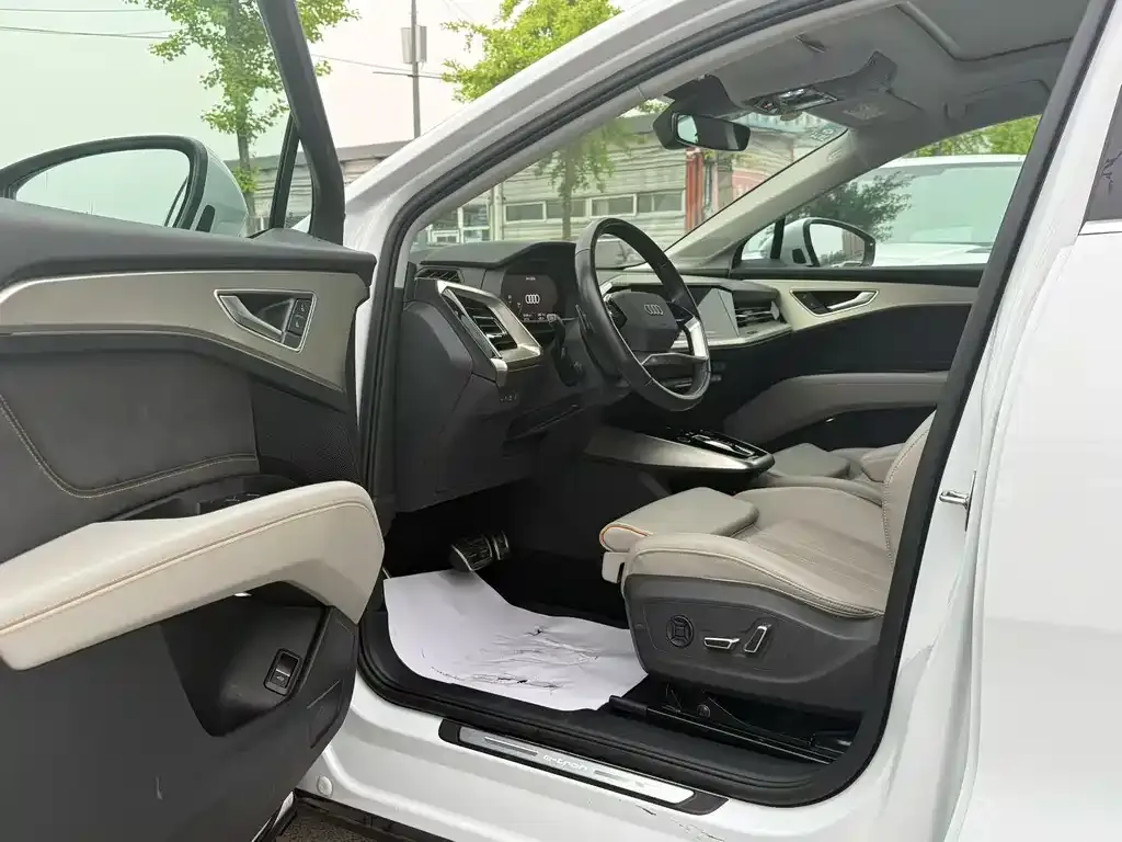 Audi Q5 e-tron 2022 из CN, фото 6