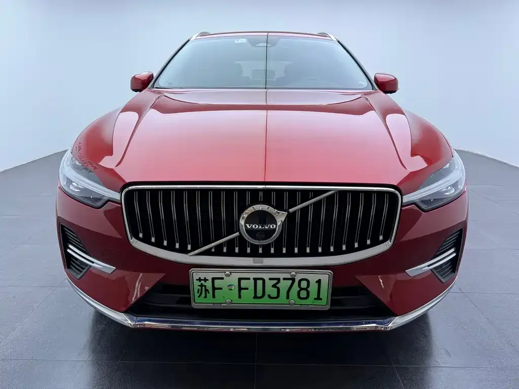 Volvo XC60 PHEV 2022 из CN, фото 5