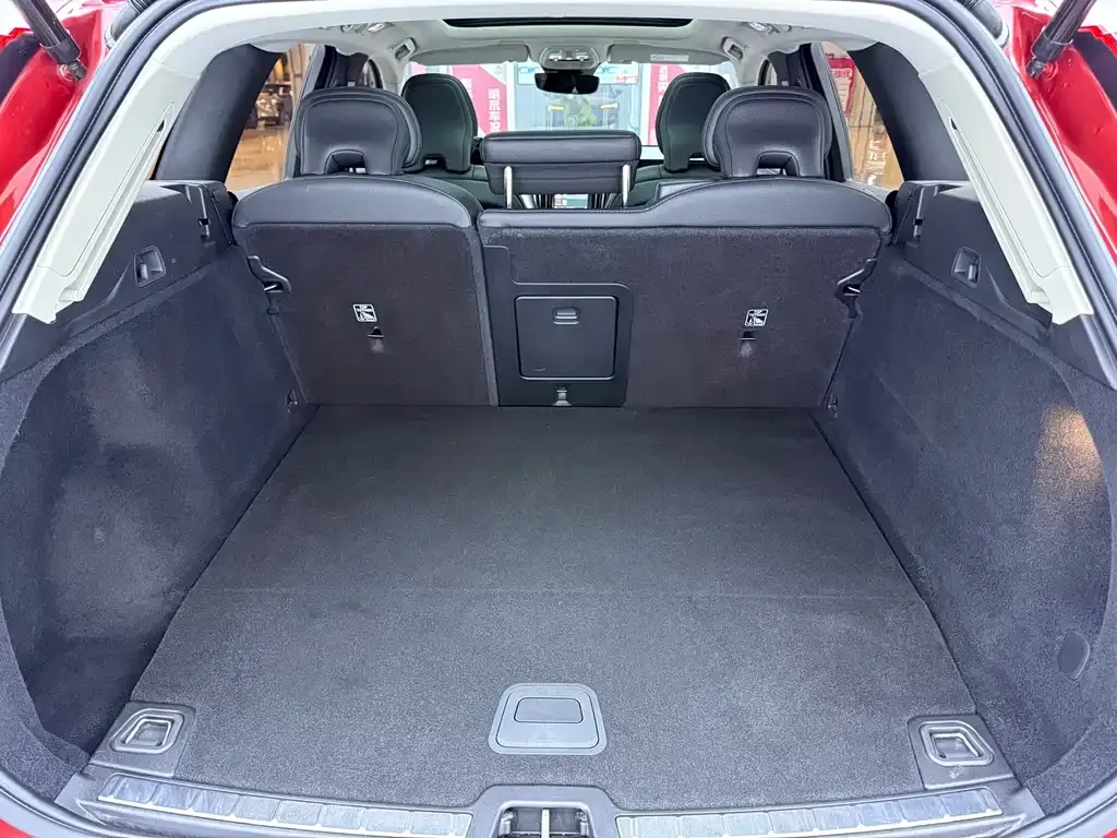 Volvo XC60 PHEV 2022 из CN, фото 6