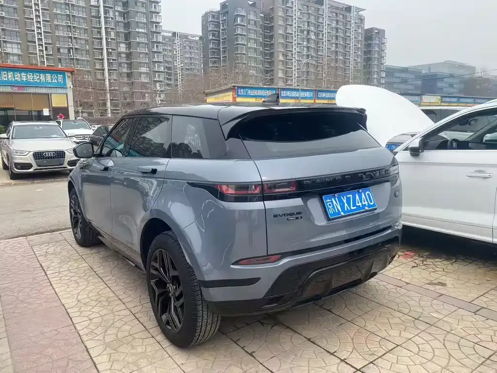 Land Rover Evoque — фото 5