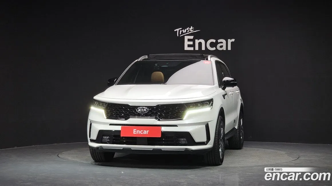 Kia Sorento — фото 4