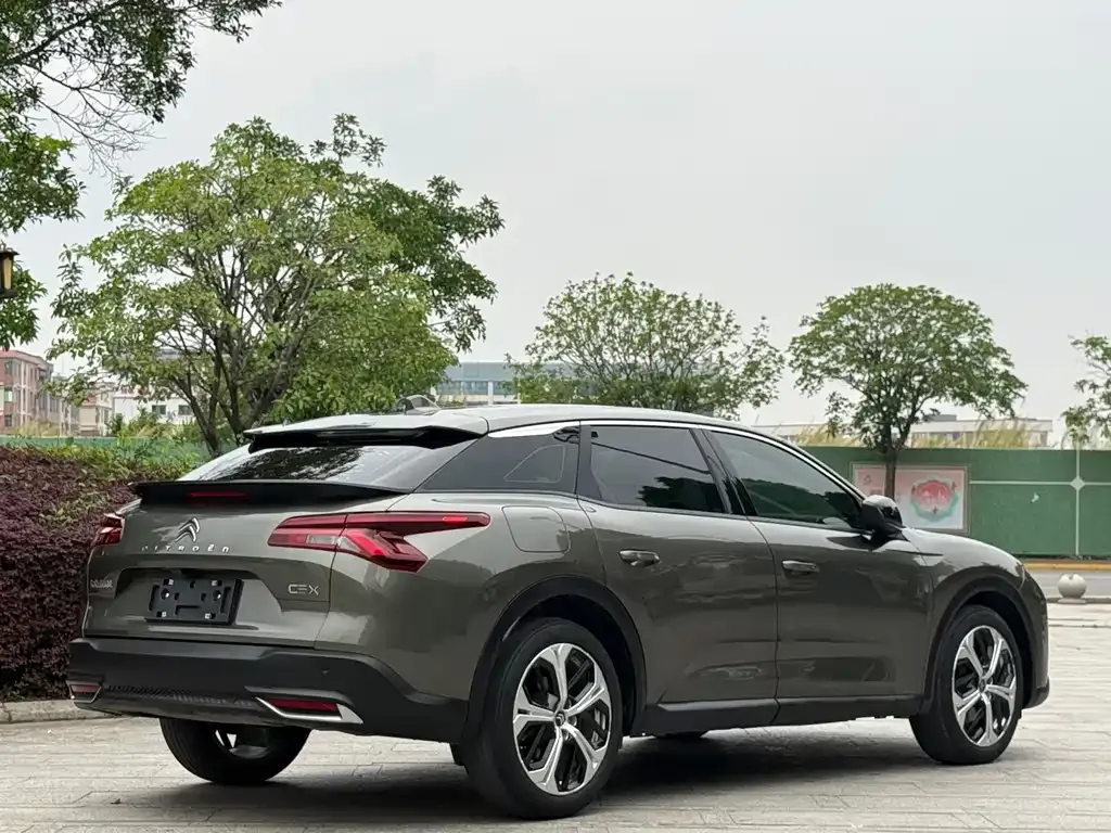 Citroen C5 X 2022 из CN, фото 9
