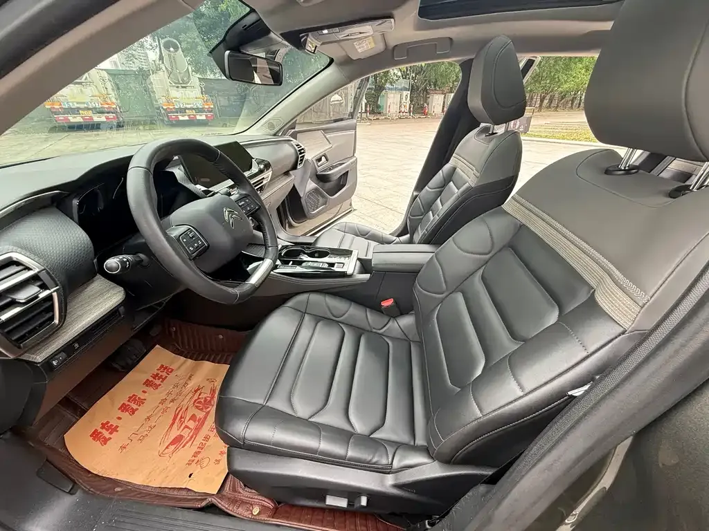 Citroen C5 X 2022 из CN, фото 2