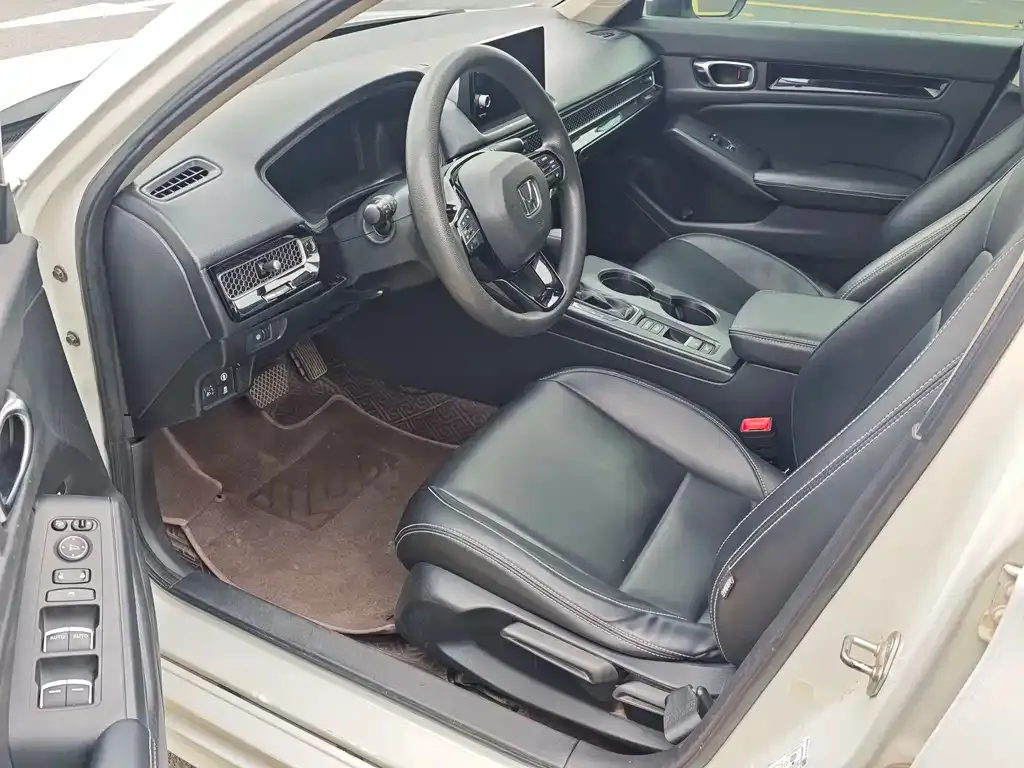 Honda Civic — фото 10