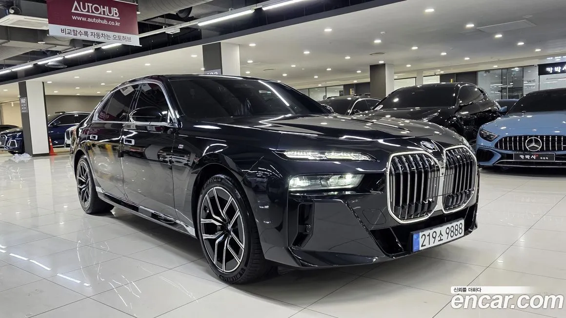 BMW 7-Series 740i sDrive M Sport 1