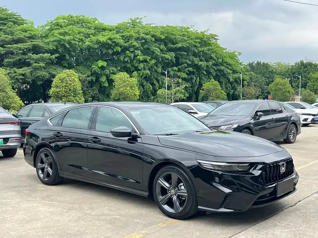 Honda Inspire 2024 из CN, фото 4