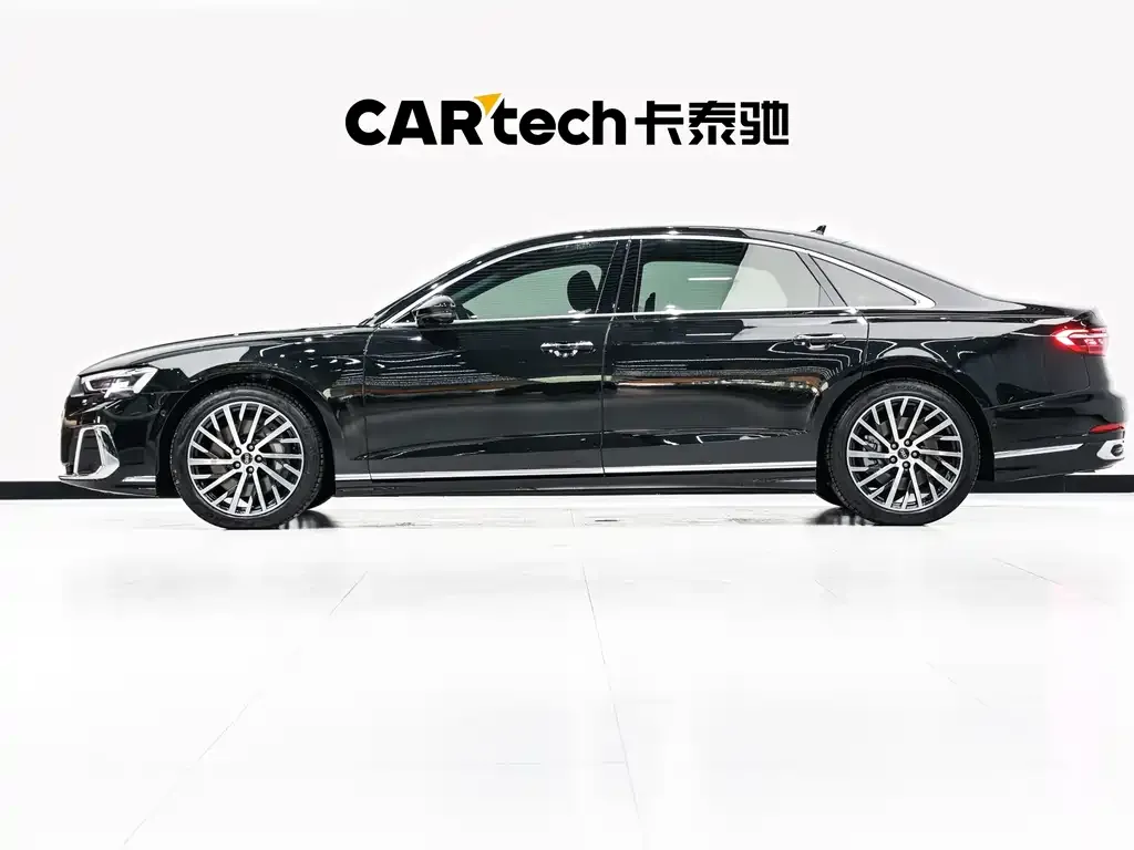 Audi A8 — фото 8