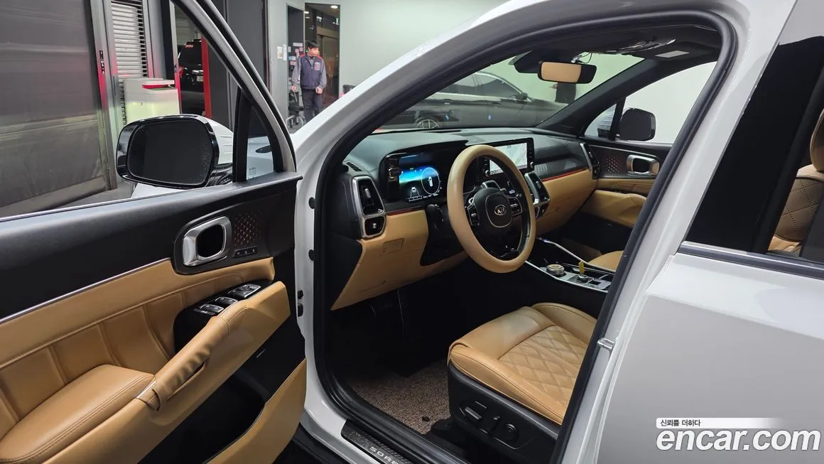Kia Sorento — фото 10