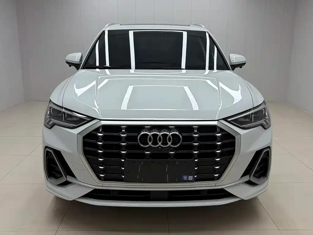 Audi Q3 — фото 7