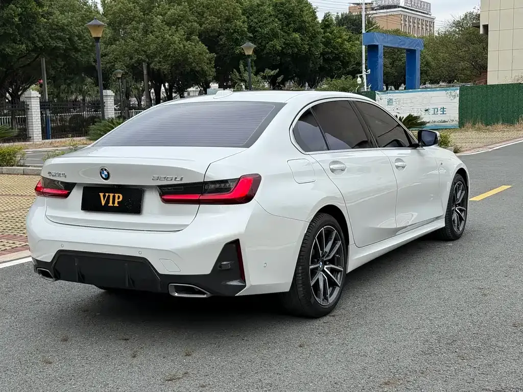 BMW 3 Series — фото 10
