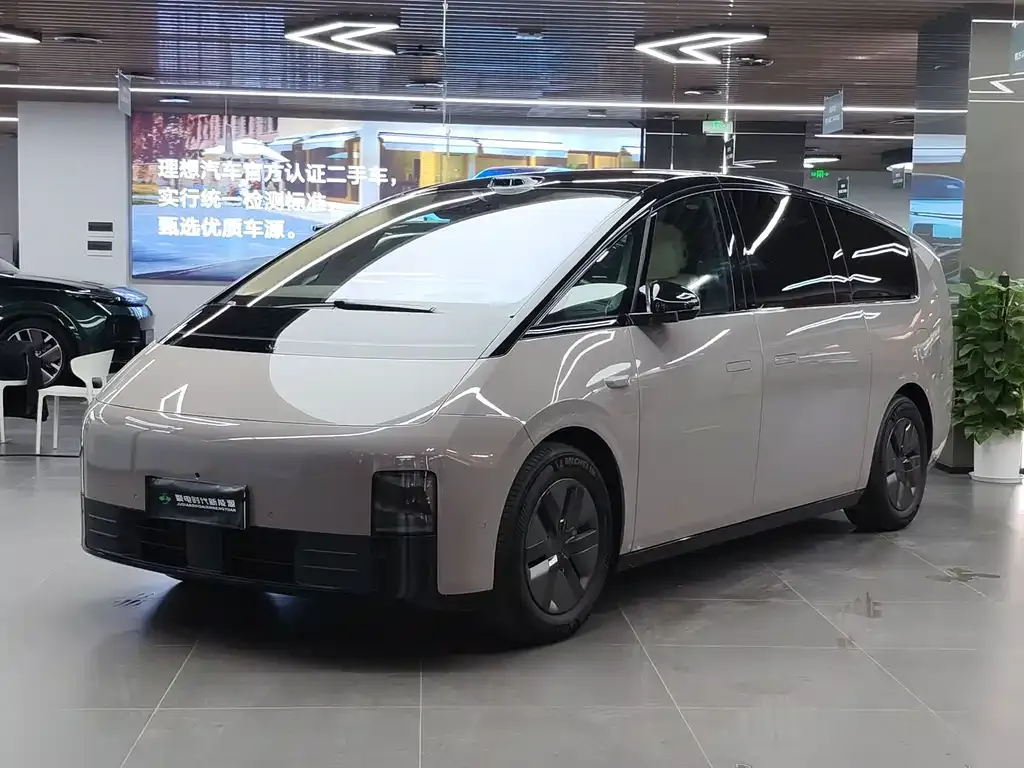 Li Auto MEGA