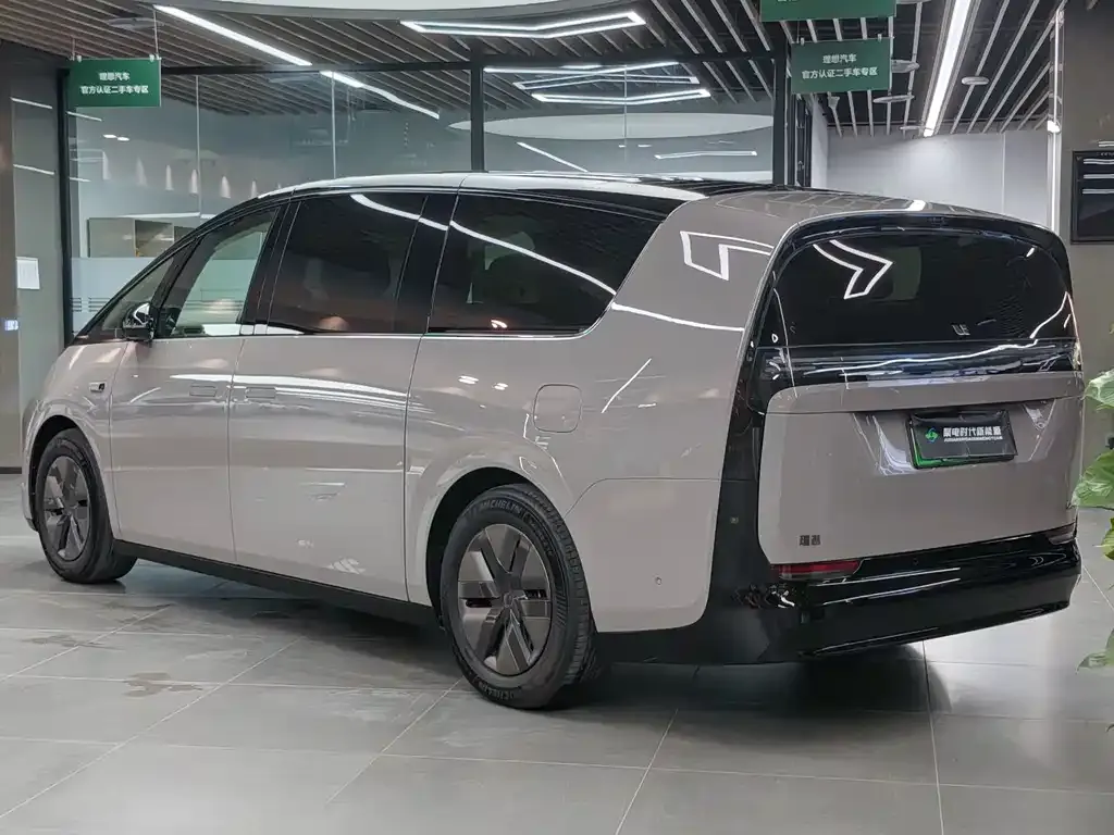 Li Auto MEGA 2025 из CN, фото 5