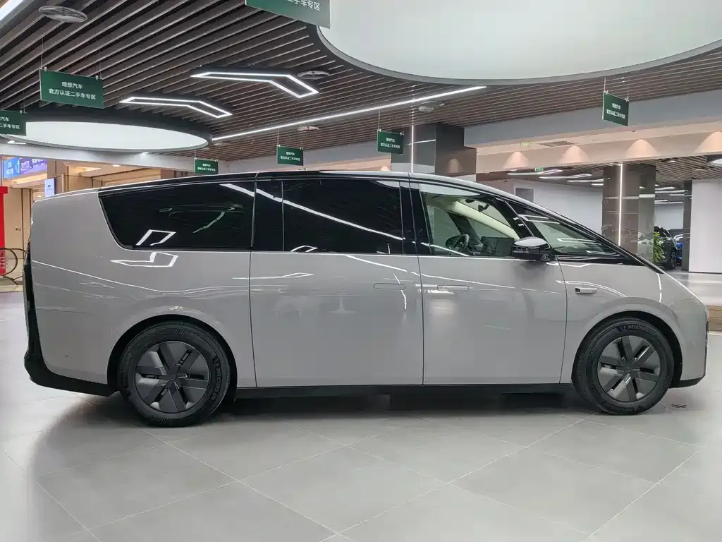 Li Auto MEGA 2025 из CN, фото 10