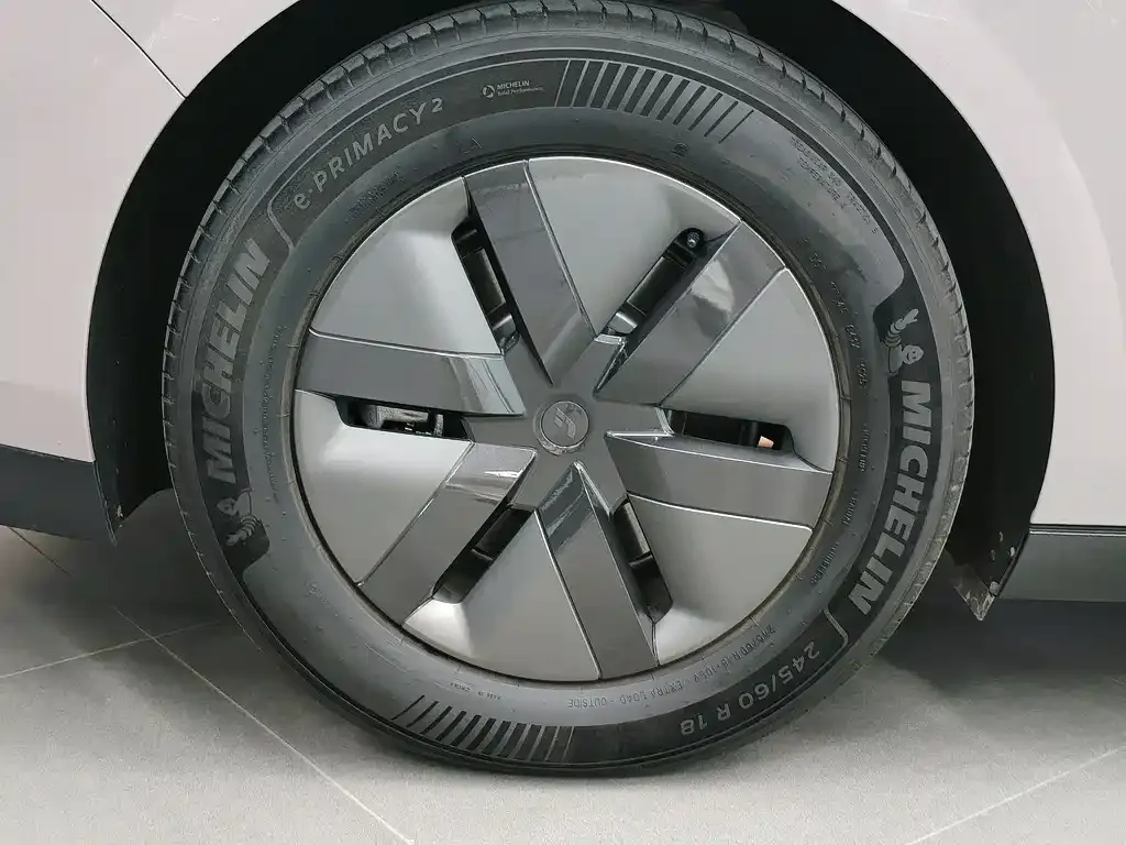 Li Auto MEGA 2025 из CN, фото 4