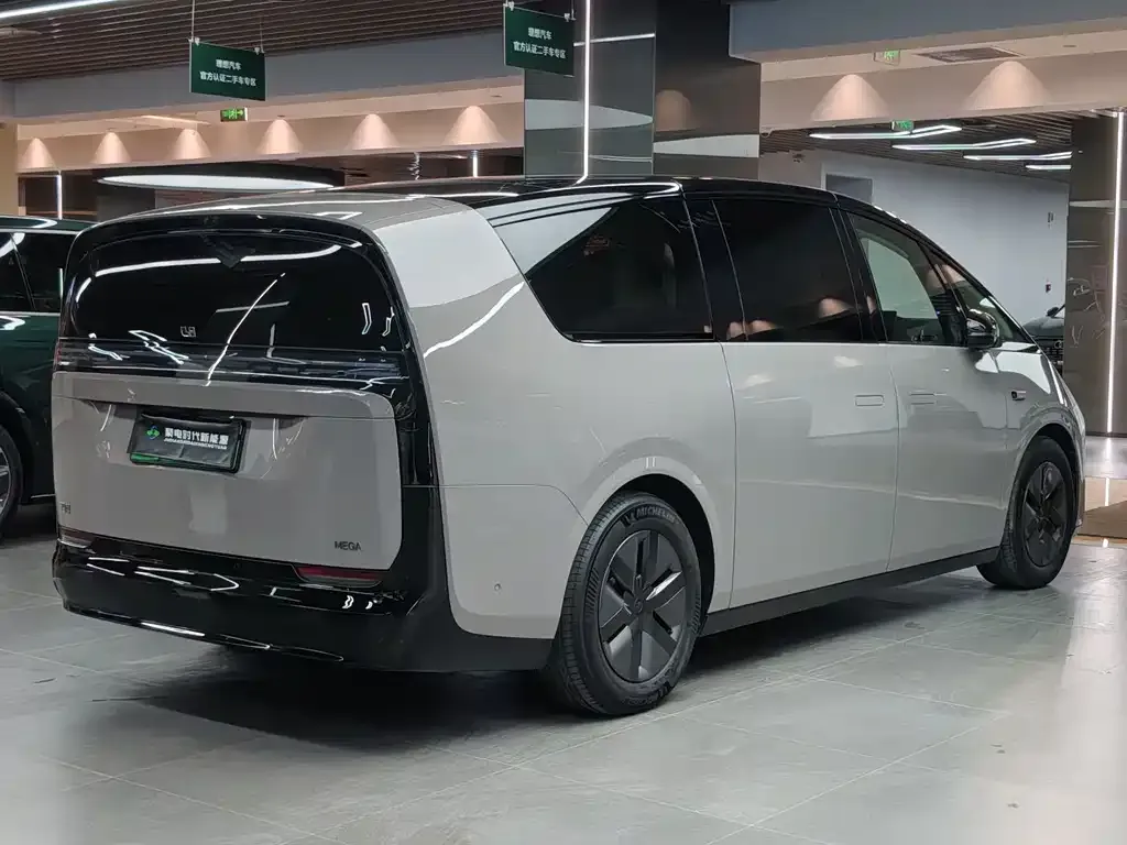 Li Auto MEGA 2025 из CN, фото 2