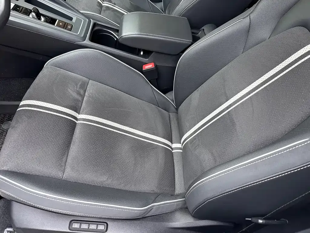 Volkswagen Golf — фото 4