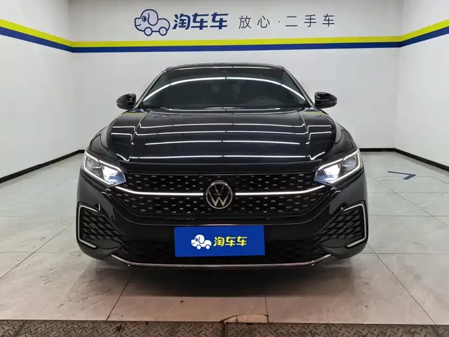 Volkswagen Passat — фото 2