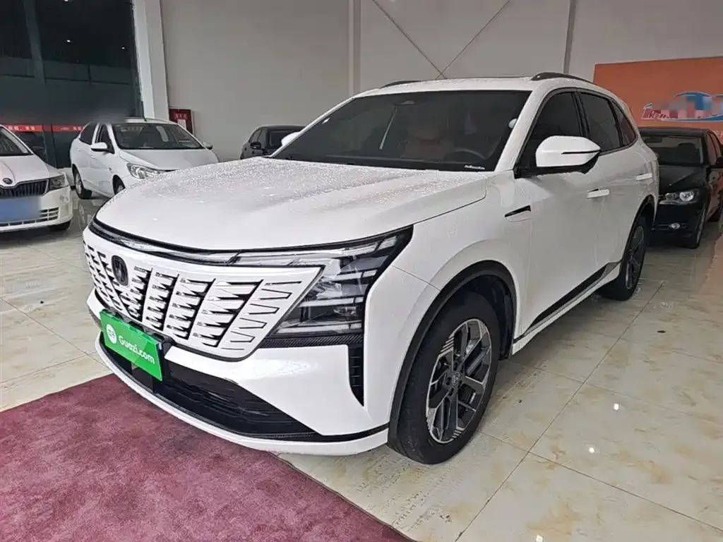 Changan CS75PLUS — фото 8