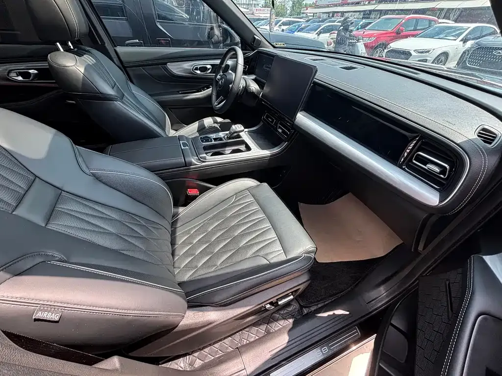 GAC Motor Trumpchi GS8 — фото 6
