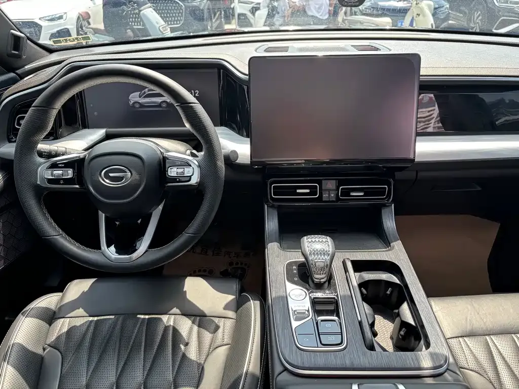 GAC Motor Trumpchi GS8 — фото 9