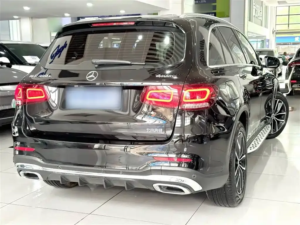 Mercedes-Benz GLC — фото 10