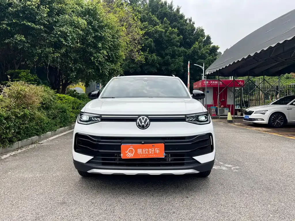 Volkswagen Tharu — фото 8