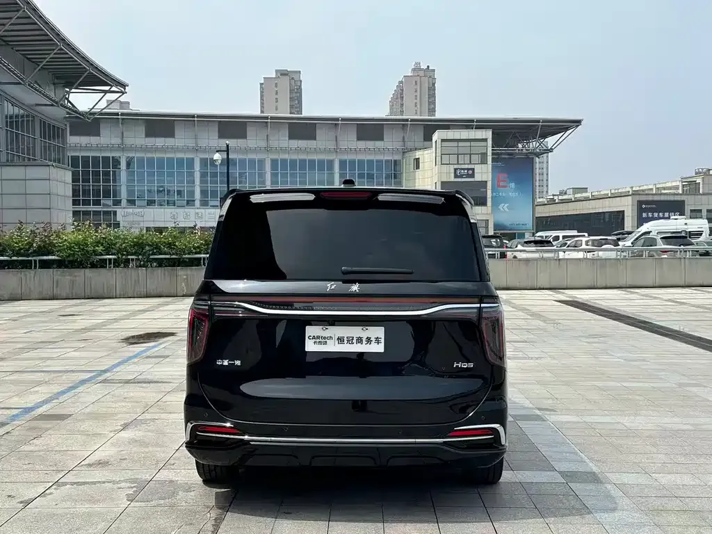 Hongqi HQ9 2024 из CN, фото 5