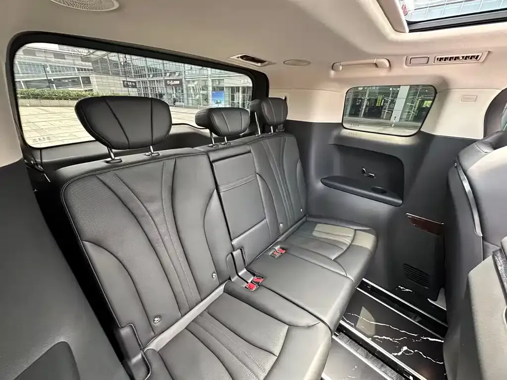 Hongqi HQ9 2024 из CN, фото 7