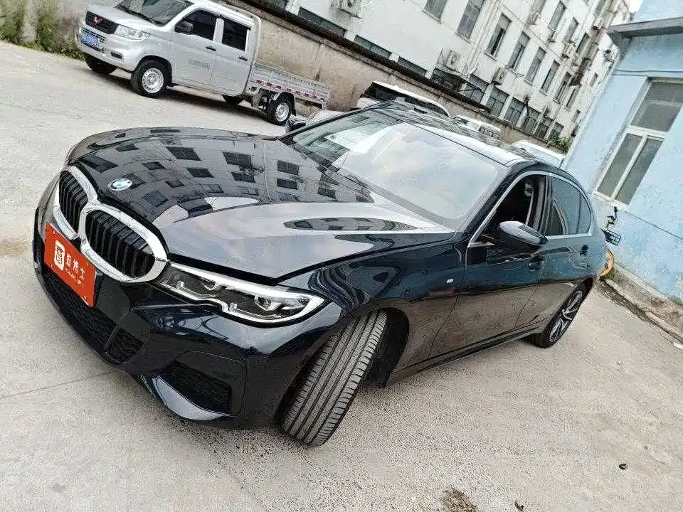 BMW 3 Series — фото 1