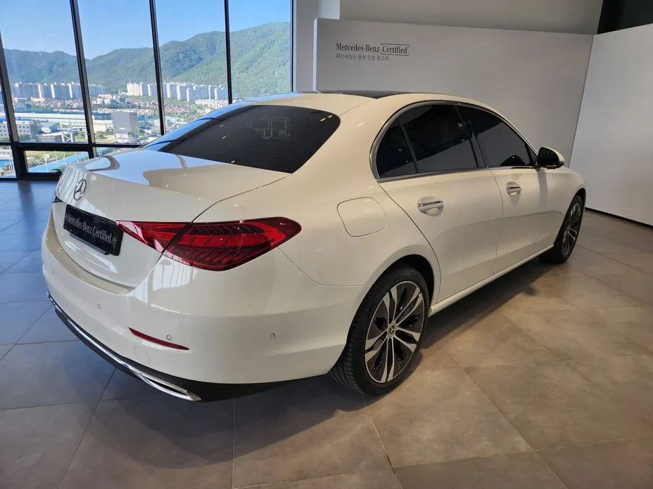 Mercedes-Benz C-Class — фото 4