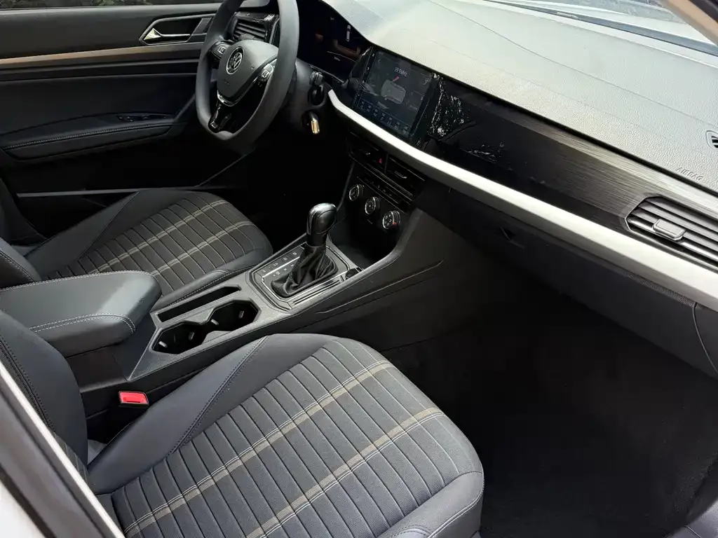 Volkswagen Lavida 2022 из CN, фото 4