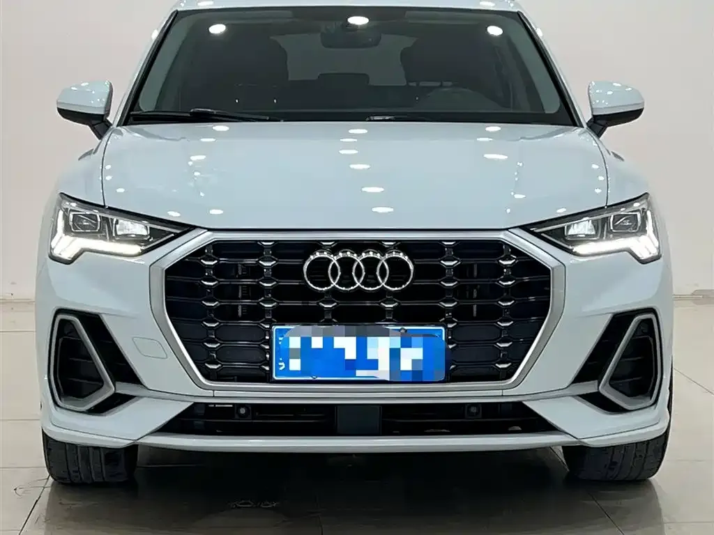 Audi Q3 — фото 2